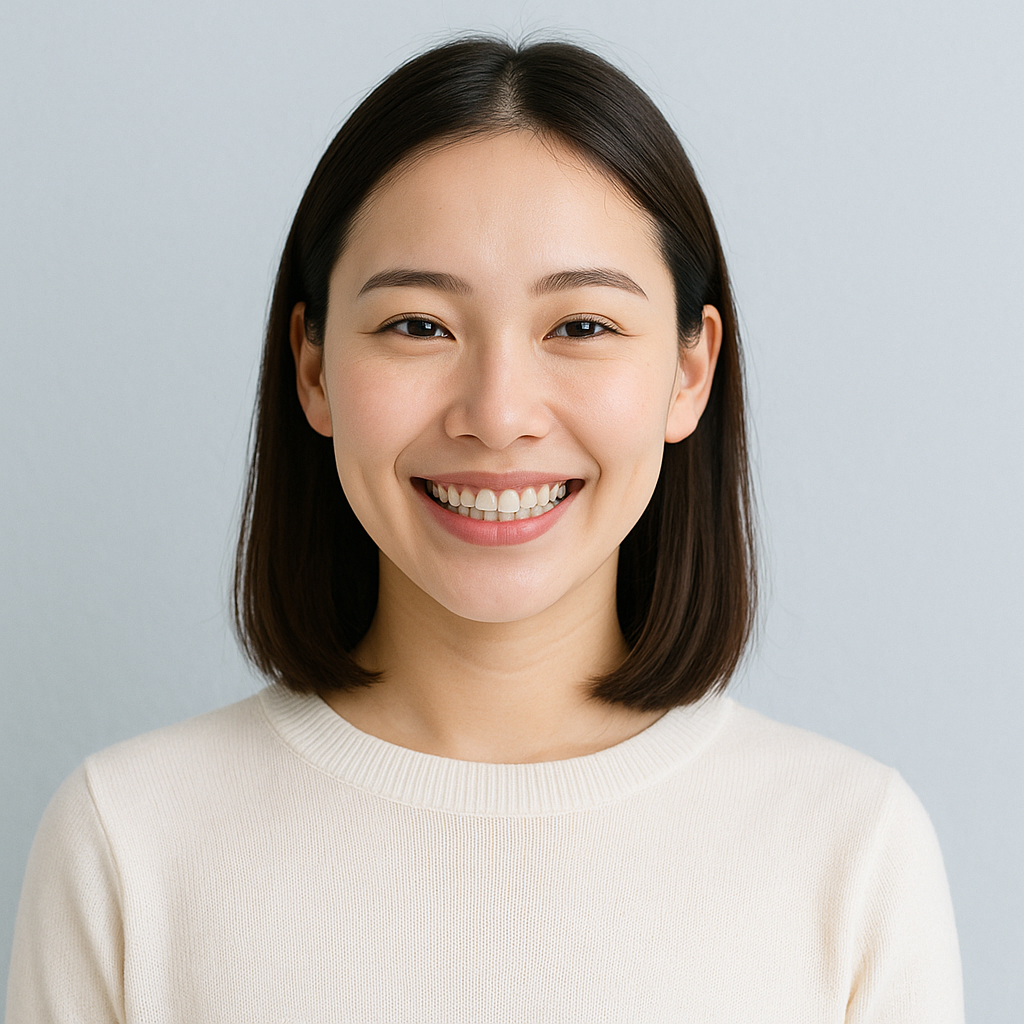 矯正治療後の笑顔の女性